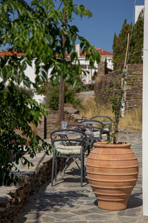 Korina'S Suites Andros Town Exterior photo